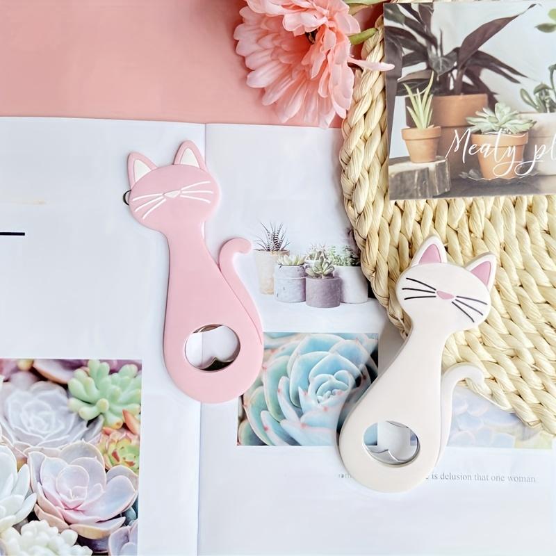 1Pc bottle opener, cartoon beer bottle opener, cat-shaped refrigerator decoration, refrigerator sticker, beer bottle opener.