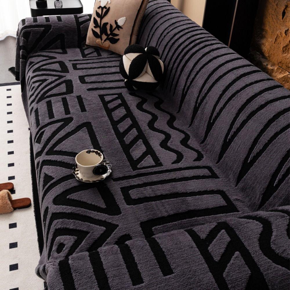 Fashion Vintage Interlocking Sofa Protector Comfort Non-Slip Sofa Blanket Warm Sofa Cover