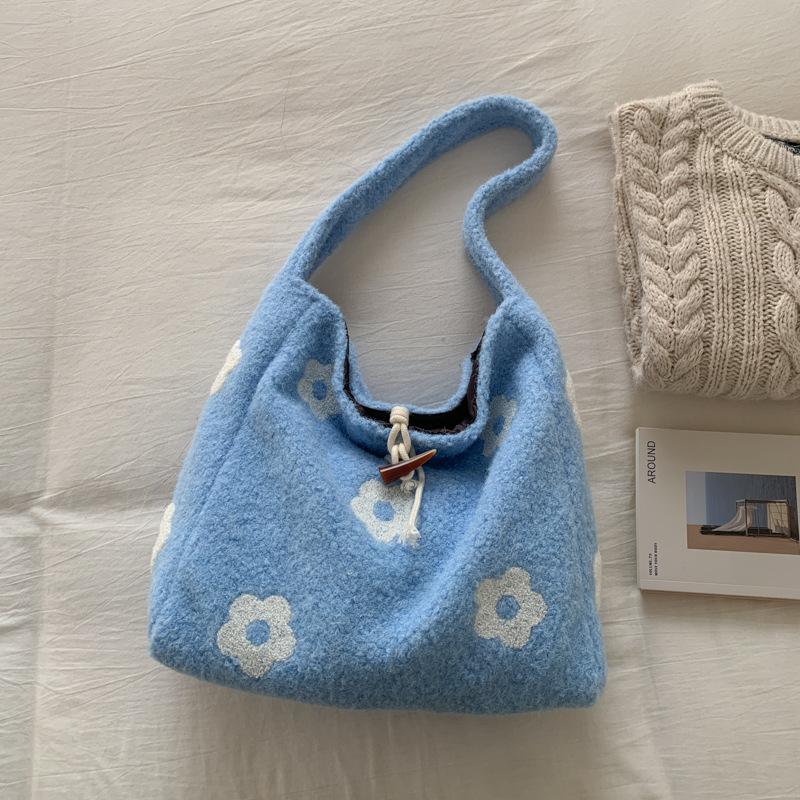 Winter Women Shoulder Bag Large Capacity Vintage Floral Handle Bag for Commute Textured Casual and Simple Design Storage Bags