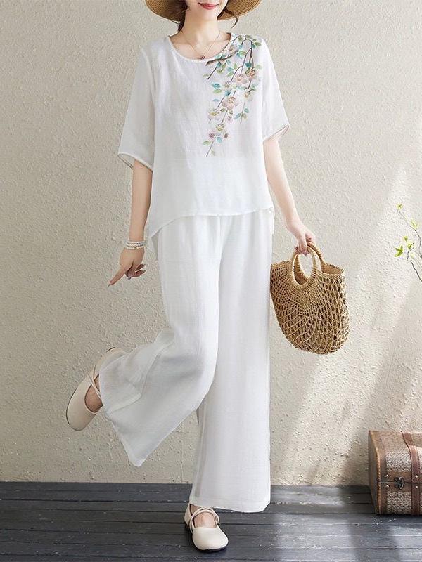 Summer New Arrivals: Artistic Retro Short-Sleeved Top & Pants Two-Piece Set for Mothers, Cotton Linen Blend