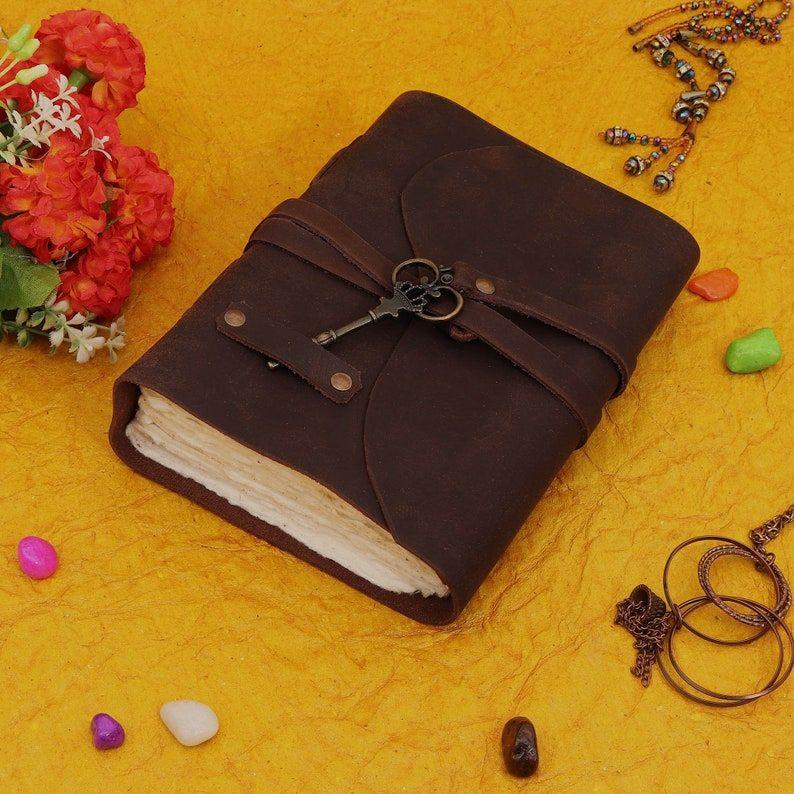 Caiet de scris din piele cu blocare cu centură Lactarie din hârtie antică cu cheie