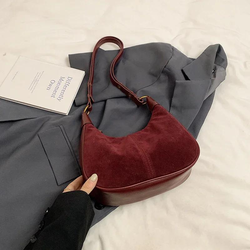 Small PU Leather Underarm Bags Lady Shoulder Bag for Women  Winter New Trend Crossbody Bag Y2K Handbags AVE
