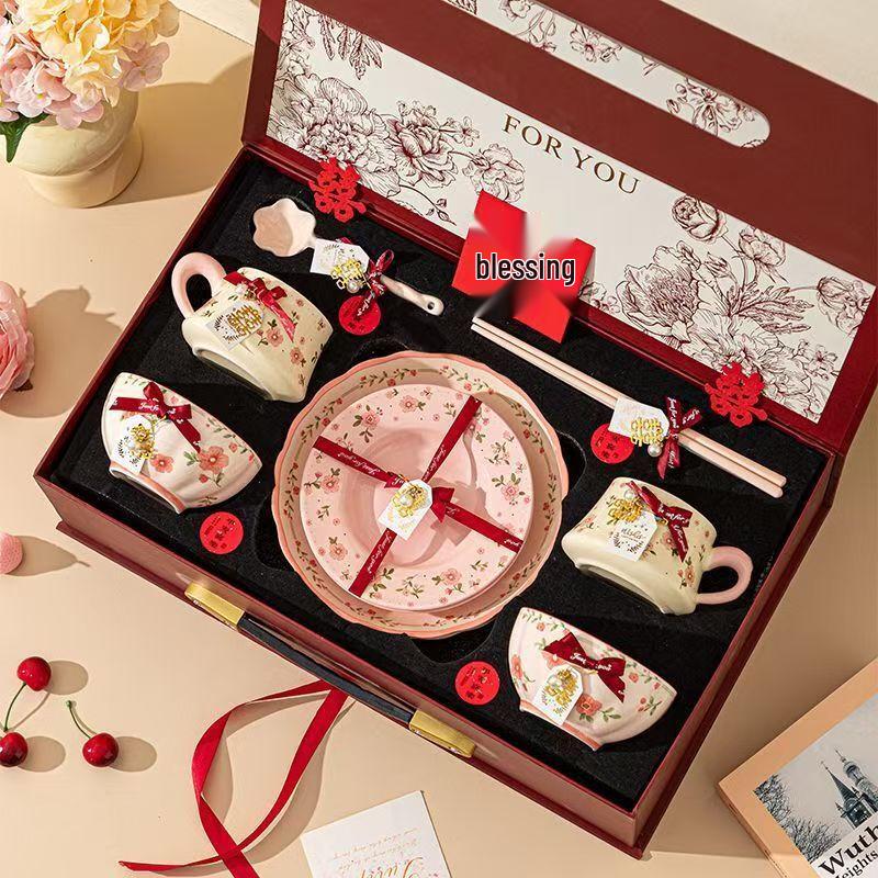 Lujiazui Ceramic Dinnerware Gift Set