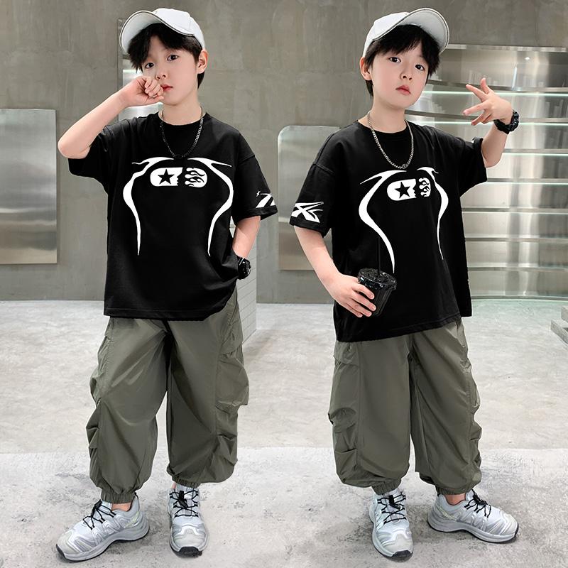 Boys' Summer Set 2026 New Children's Summer Dress, Medium and Large Children's Handsome and Fashionable Short sleeved Pants, Boys' Clothes Trendy