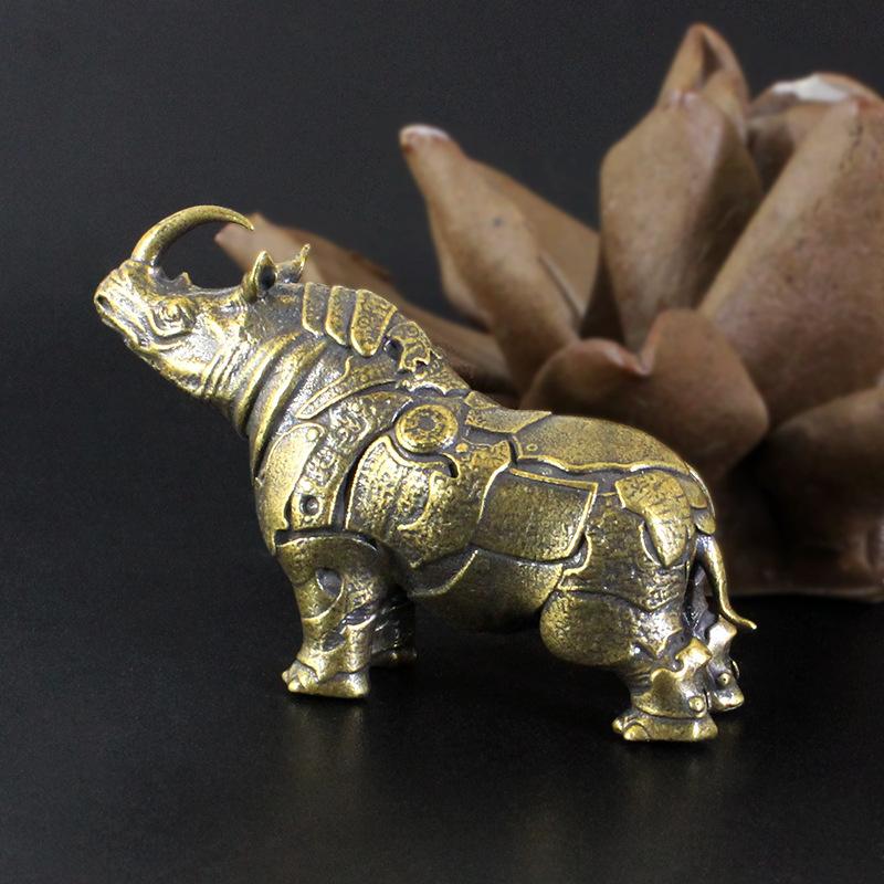 Mini Mosiężna Rzeźba Nosorożca Dekoracja Biurka Zen Ozdoba Samochodowa Mikro Krajobraz Ogród Zen Prezent Akcesoria do Breloka