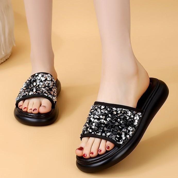 

Small people increase their temperament, new summer wear, cool slippers, thick-soled fashion sequins, one-word drag women 40 серебряный