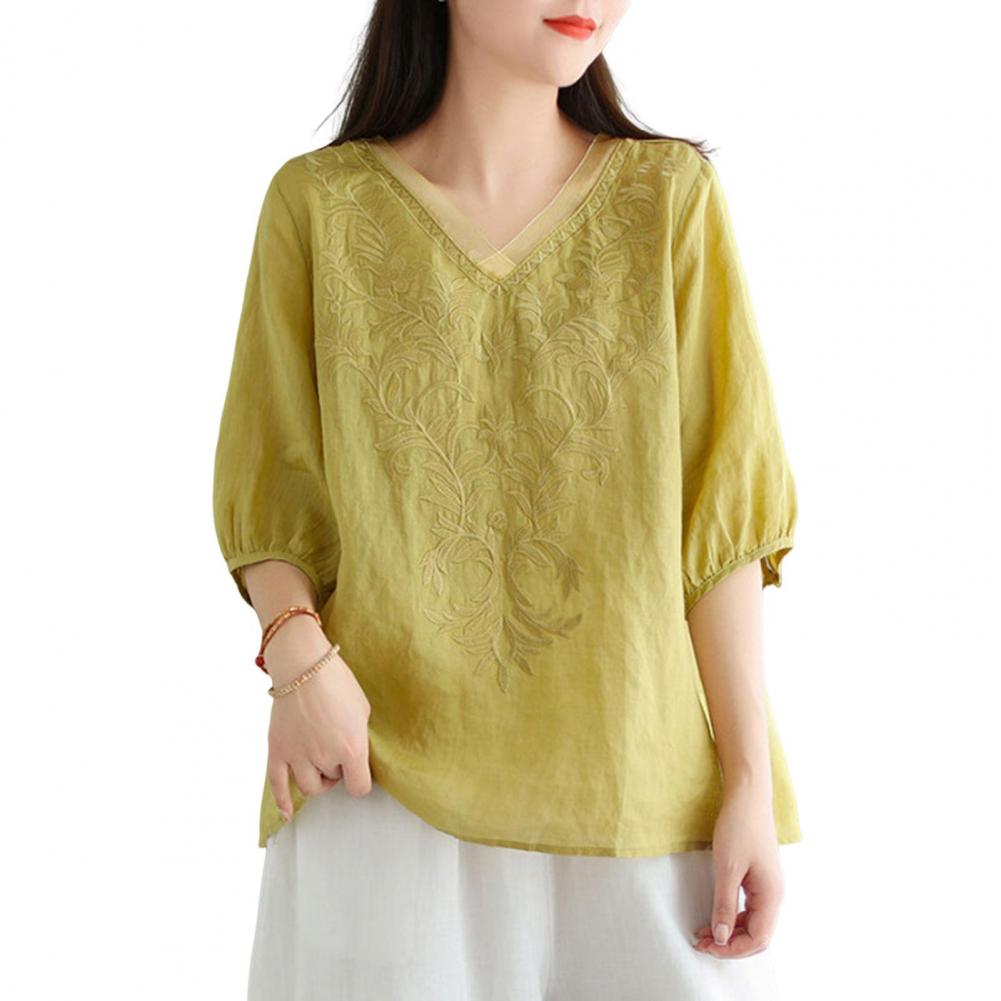 Women Loose Style Top Stylish Women's Embroidered V-neck Tops for Spring Autumn Loose Fit Commuting Style Blouses with Half