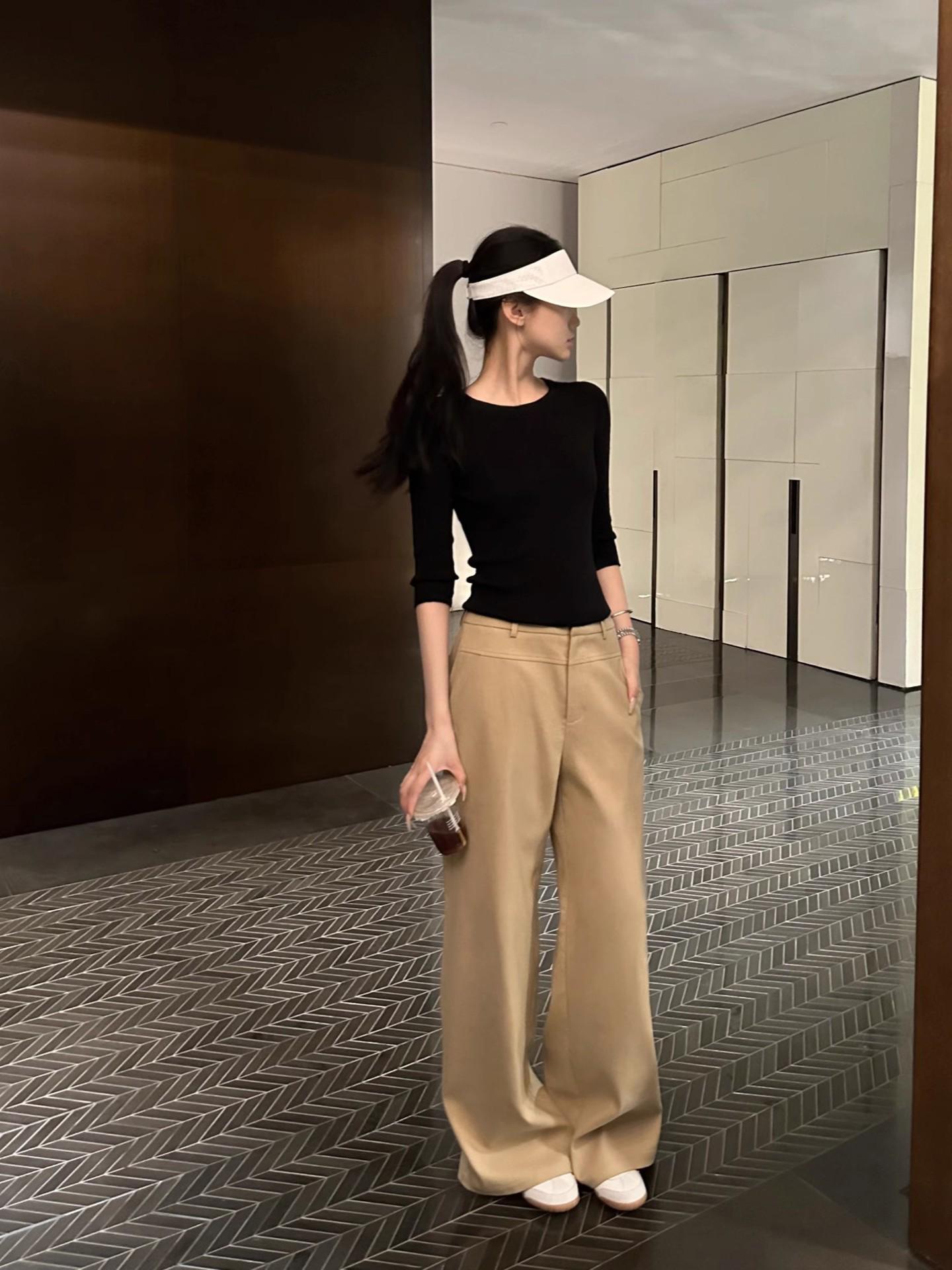 Old Money Retro Khaki Pants | Women s Minimalist Loose Straight-Leg Casual Trousers Medium