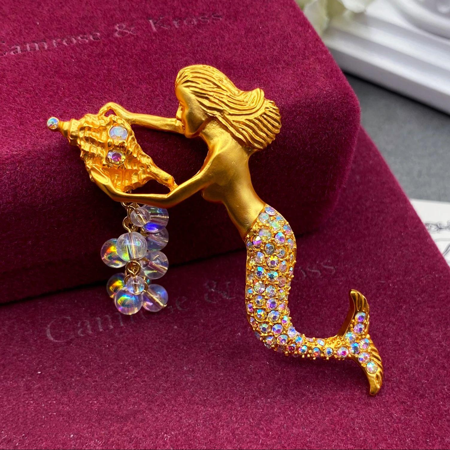 

Винтажный Средний Дизайн Женщины Мужчины Изысканный Кристалл Русалка Подвеска Брошь Значки Классическая Блестящая Страза Булавка Корсажи Для Леди