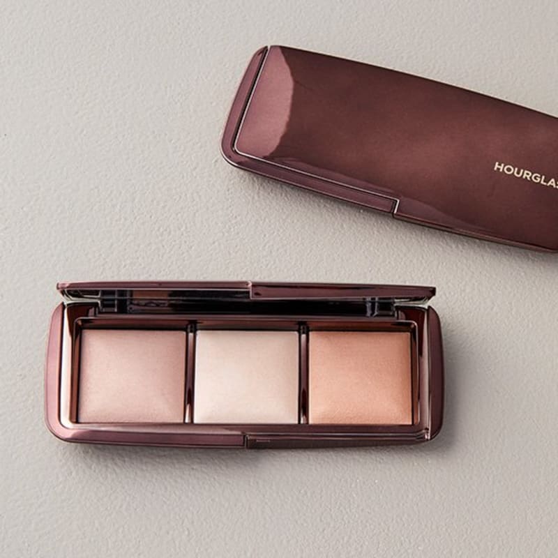 

[Hourglass] Палетка Ambient