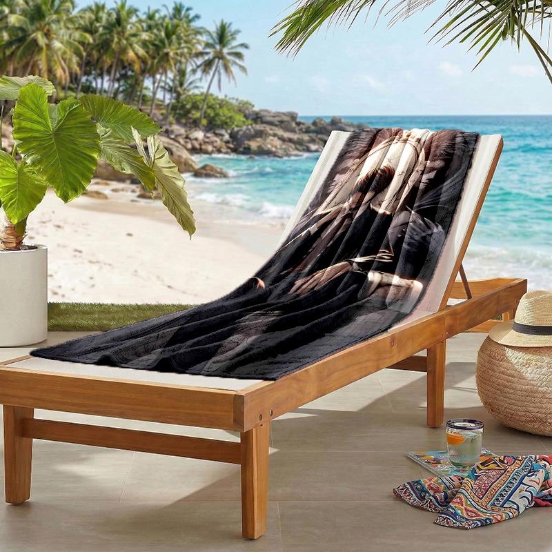Light Fashion Beach Towel: Ideal for Summer Adventures Soft, absorbent and quick drying suitable for swimming and bathing