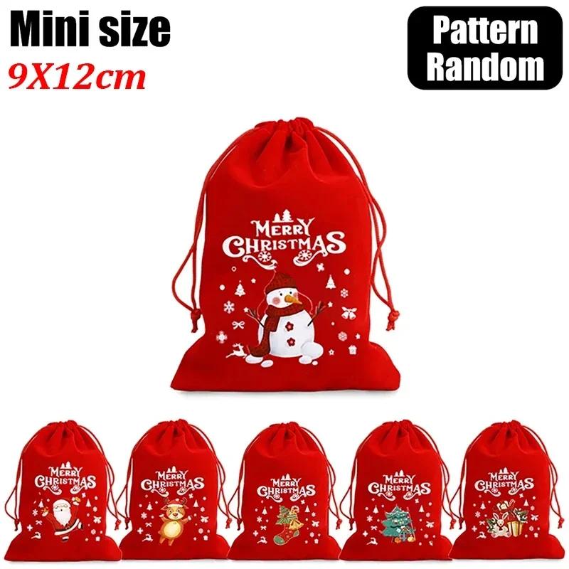 

20/1Pcs Christmas Drawstring Red Velvet Bags Santa Snowman Candy Biscuits Pouch Jewelry Gift Packaging Bag Xmas Party Decoration 1pcs