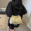 Small Bag Women's New Pleated and Beautiful Bucket Bag 2025 Korean Fashion Retro Chain Summer Niche Messenger Bag