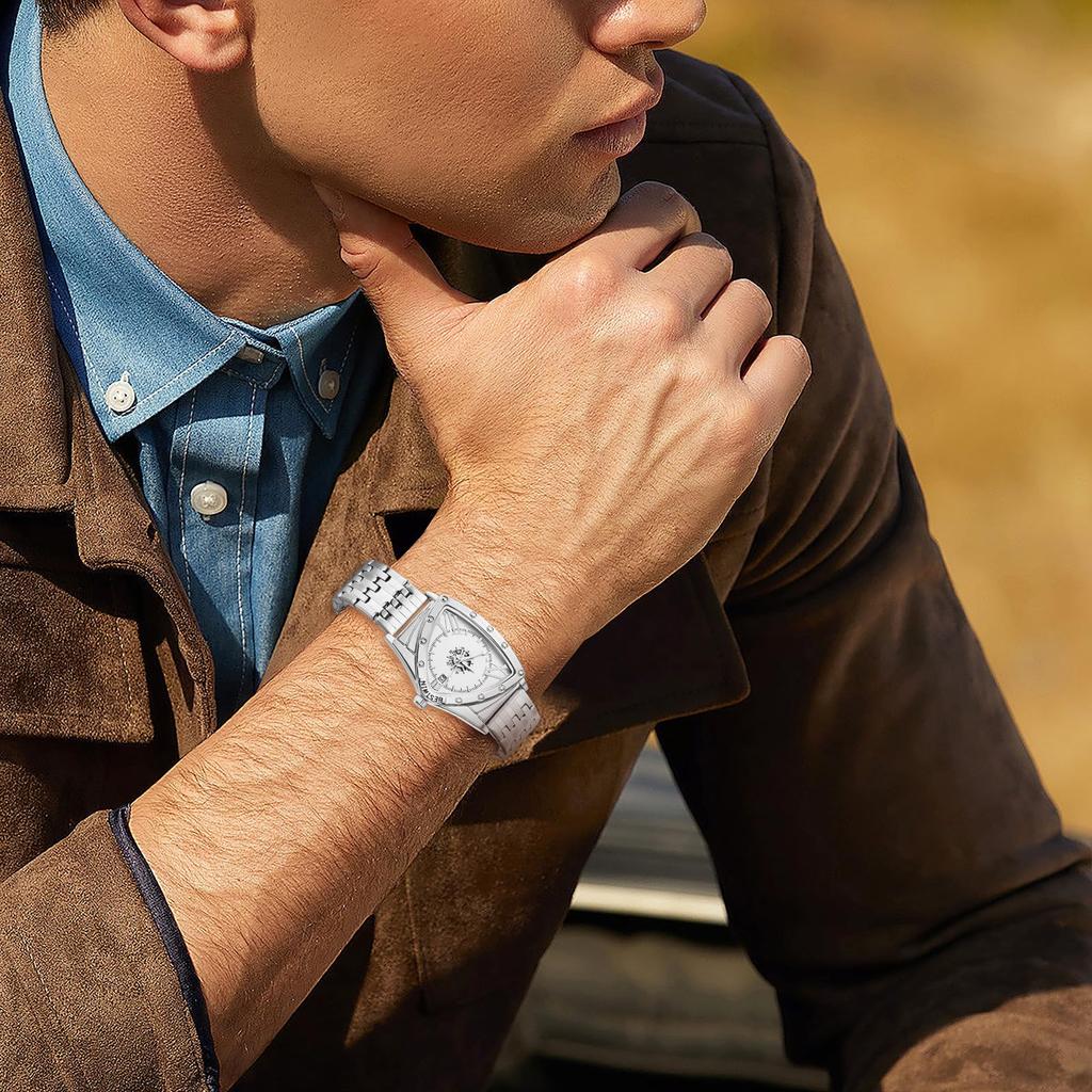 Wasserdichte und regendichte Herrenarmbanduhr mit dreieckigem Zifferblatt, Edelstahl-Strichindizes, verstellbarem silbernem Gehäuse, silbernem Armband, weißem Zifferblatt und