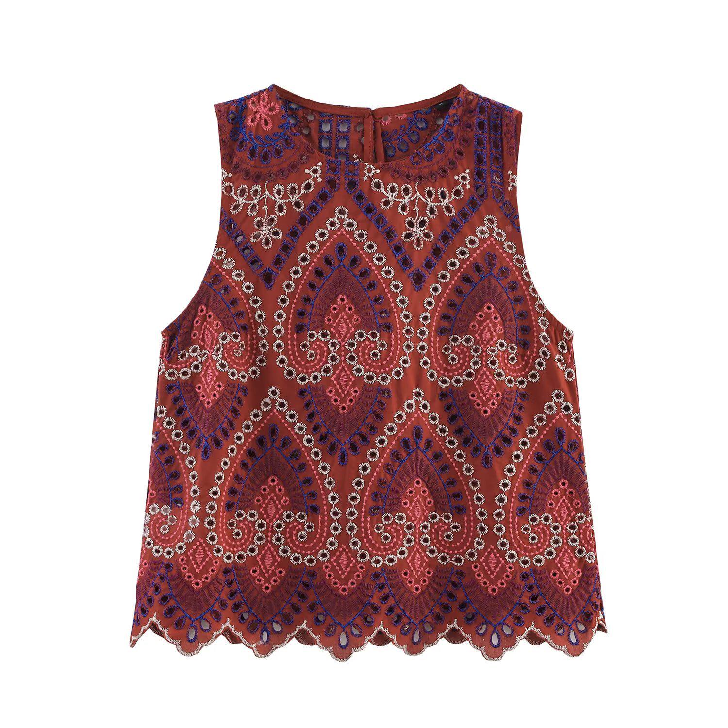 Spring 2026 European & American Style Women s Embroidered Hollow Top 4686 S