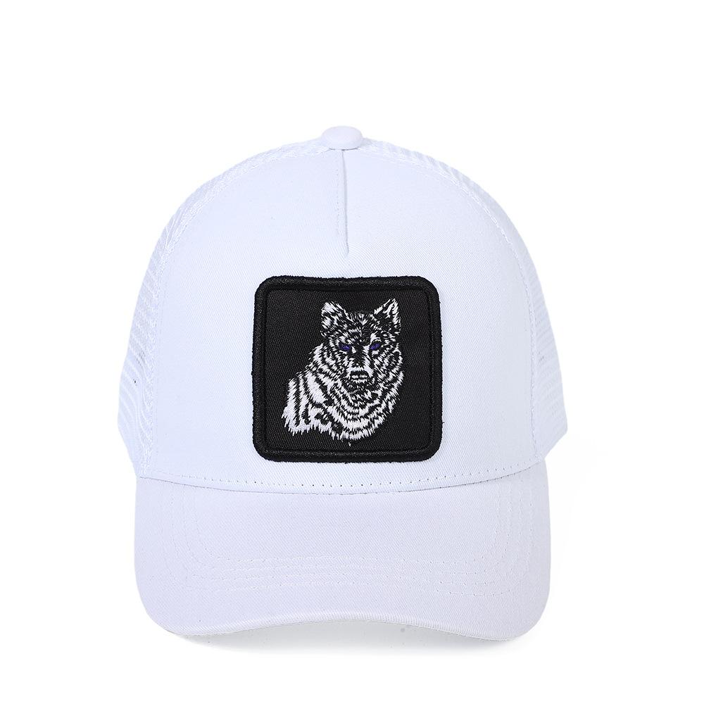 Animal Wolf Embroidered Baseball Cap Outdoor Mesh Cap Summer Shading Breathable Mesh Hat
