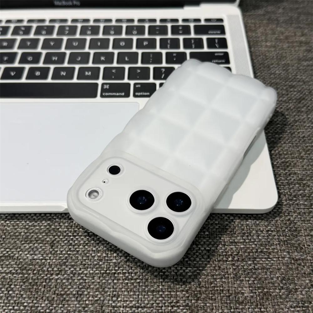 3D Chequer Plaid TPU Phone Case For iPhone 17 16 15 14 13 Pro Max Air Matte Fashion Shockproof Soft Silicone Phone Back Cover