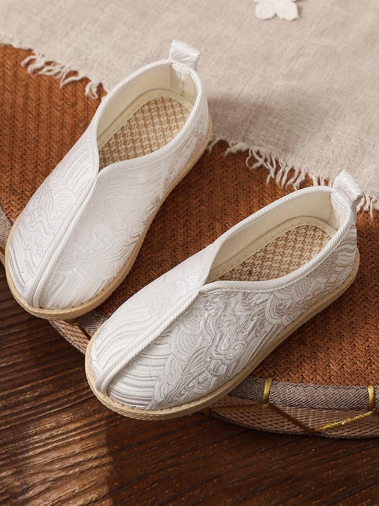Boys' Hanfu Shoes: Kids' Embroidered Ancient Style Cloth Shoes for Spring, Summer, Autumn
