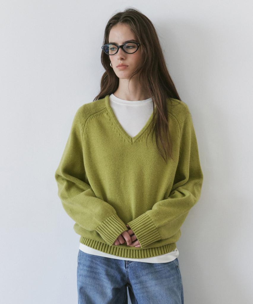 SIYAZU Sikn2156 Wool Blend Loose V-Neck Knit_Olive
