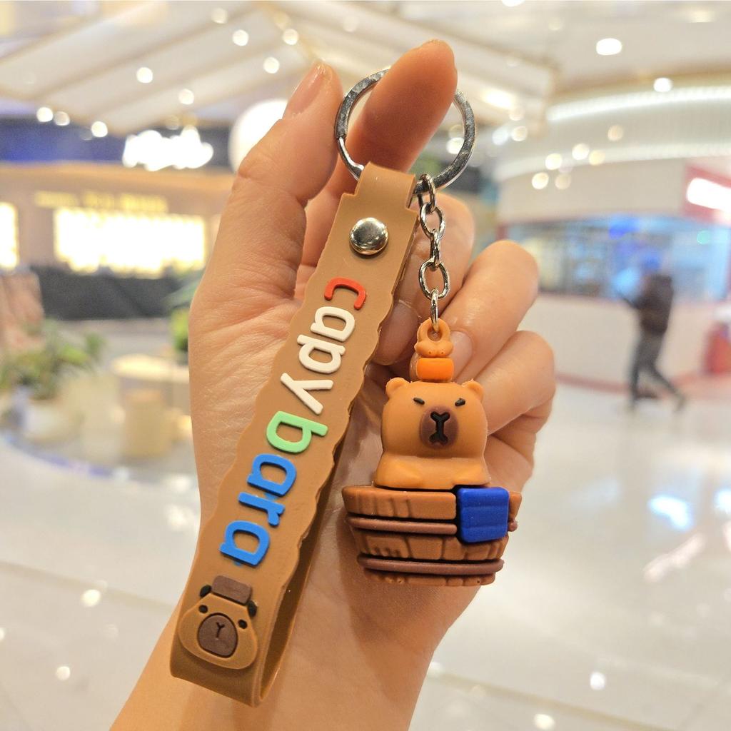 Capybara Serie Puppen Schlüsselanhänger, Kreativer Silikon Wasser Meerschweinchen Schlüsselanhänger Paar Taschenanhänger