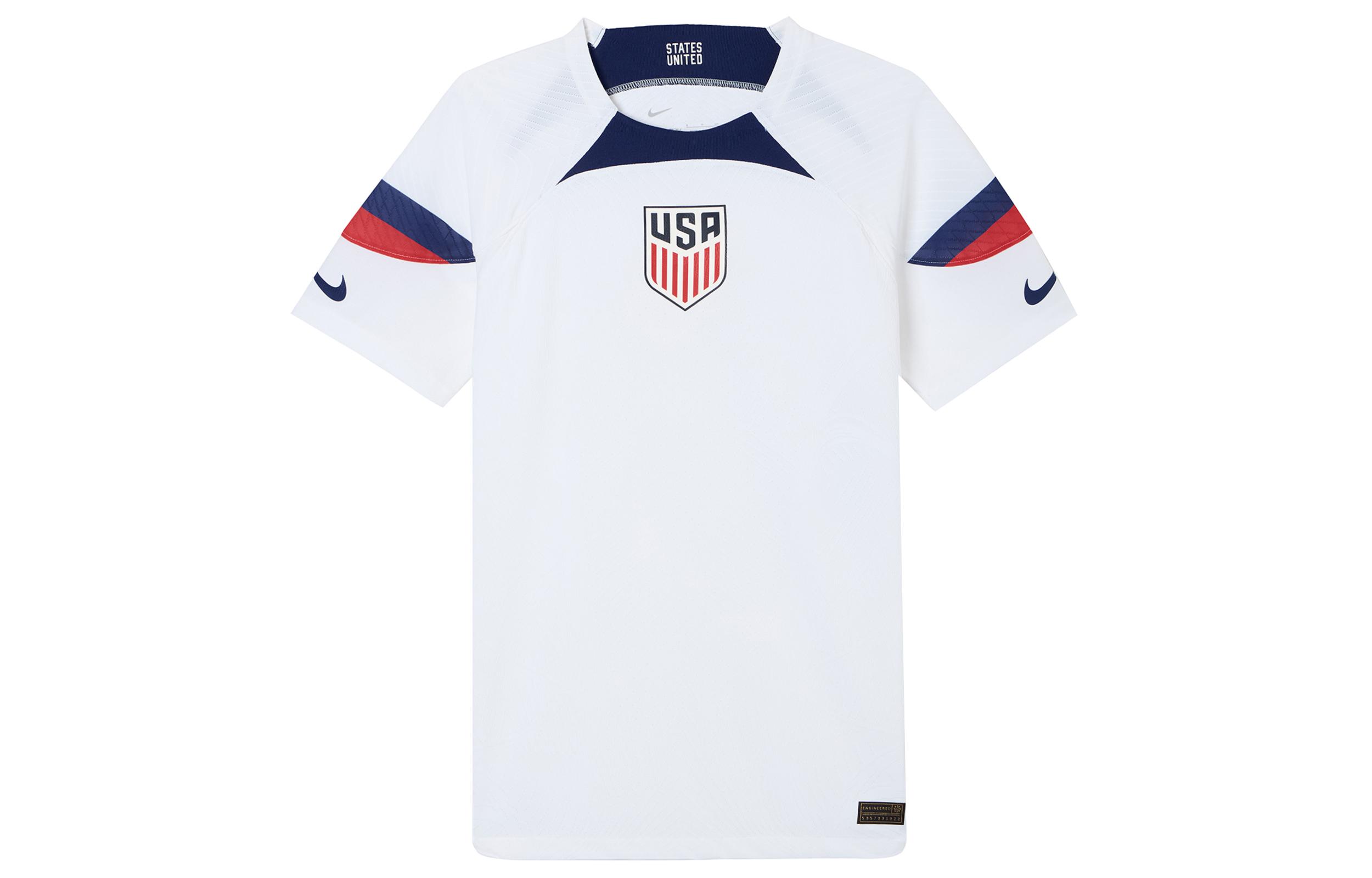Nike T Shirts Men s White Moderate Straight Fit DN0638-101 S