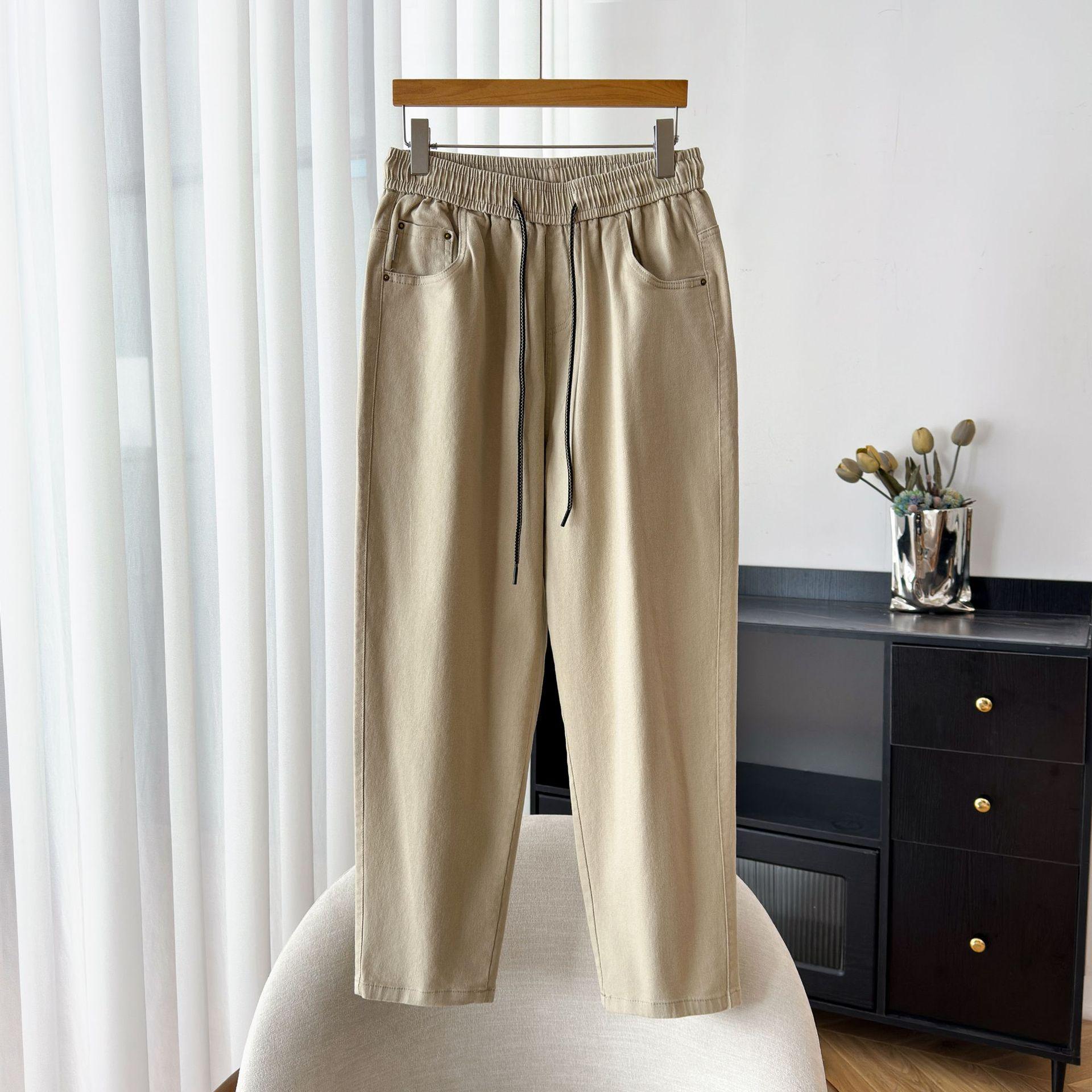 

Autumn High Elasticity Loose Fit Women s Denim Carrot Pants - Plus Size, High Waist, Slimming Design. 3XL (120-140 Jin) бежевый