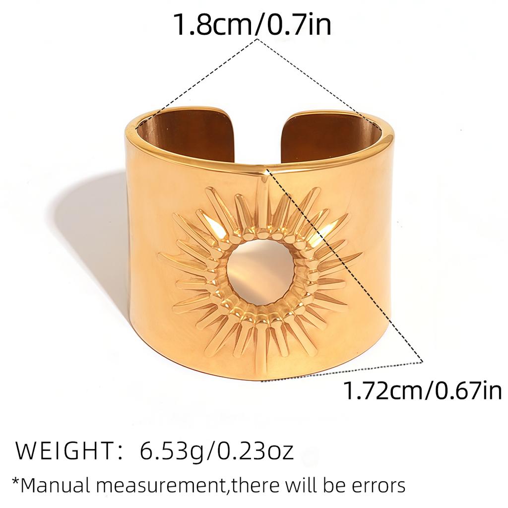 Exquisite Hollow Sun Design Stainless Steel Rings Gold Plated Waterproof High Quality Ladies Jewelry For Daily Wear Vacation