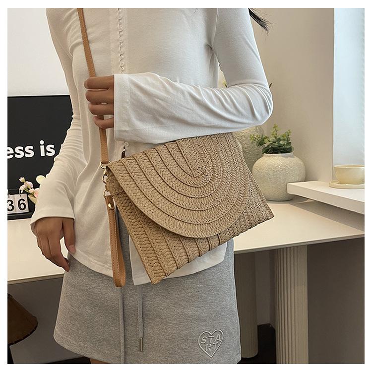 Woven Bag Straw Bag Fashion Underarm Bag Beach Wind Envelope Bag Flip Bag Woven Bag Crossbody Bag