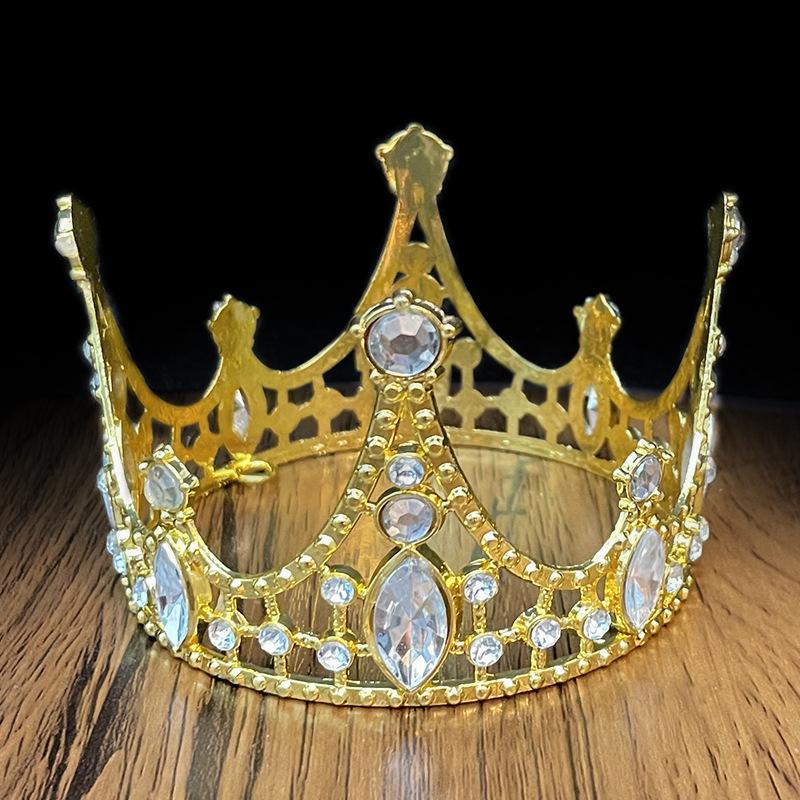 

Детский золотой принцессин венец для дня рождения или выступления золотой