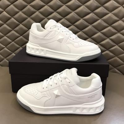 European Men's Shoes 2025 New Casual Sports Thick Soled Toe Layer Cowhide Breathable and Comfortable Round Toe Versatile Trendy Shoes