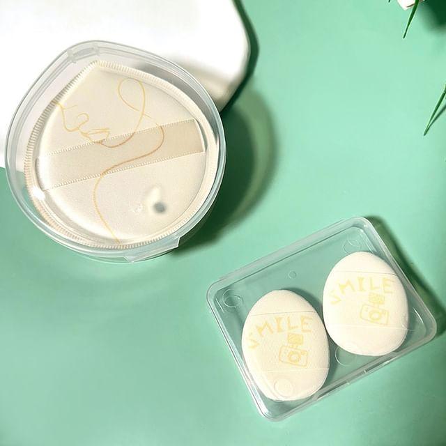 Чою - Набор из 3 штук: Пуховка с футляром (Различные дизайны) White