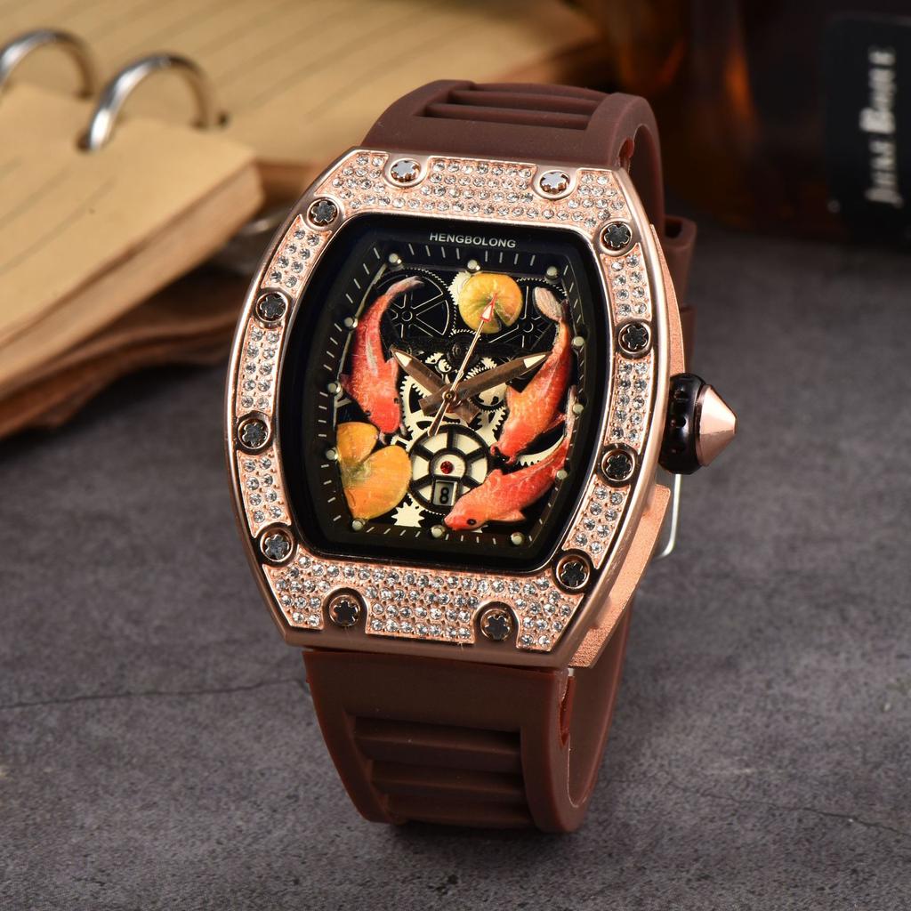 2025 Hengbolong Diamond Quartz Watch Men's Fashion Koi Pattern Strap Calendar Silicone Watch Strap
