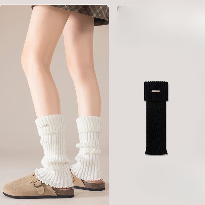 White Knitted Socks for Women in Autumn and Winter, Looking Petite. Mid-calf Leg Covers with Snow Boots, Bokenes and Long Stockings