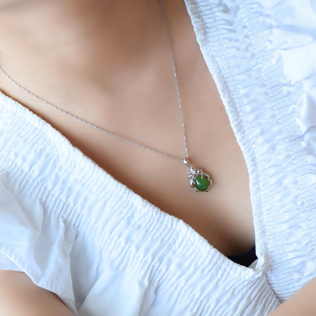 Hotan Jade S925 Silver Inlaid Jasper Egg Face Pendant for Women