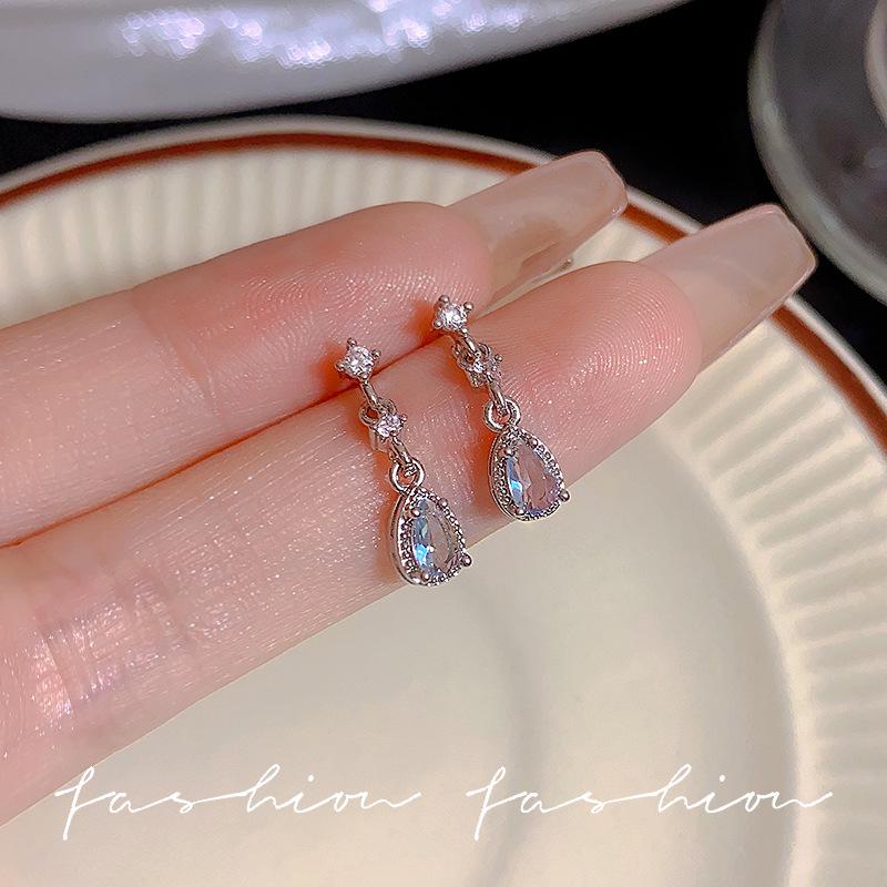 Korean-Style Diamond Tassel Bow Earrings - Elegant Long Earrings for All Occasions