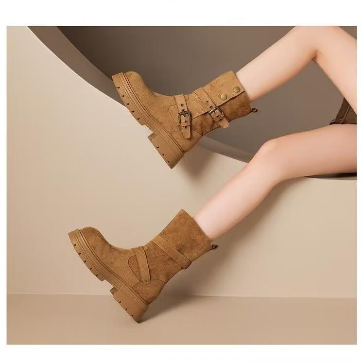 Thick-soled Martin boots women's 0000 new autumn and winter retro thick heel medium boots small height-increasing short boots women's belt buckle