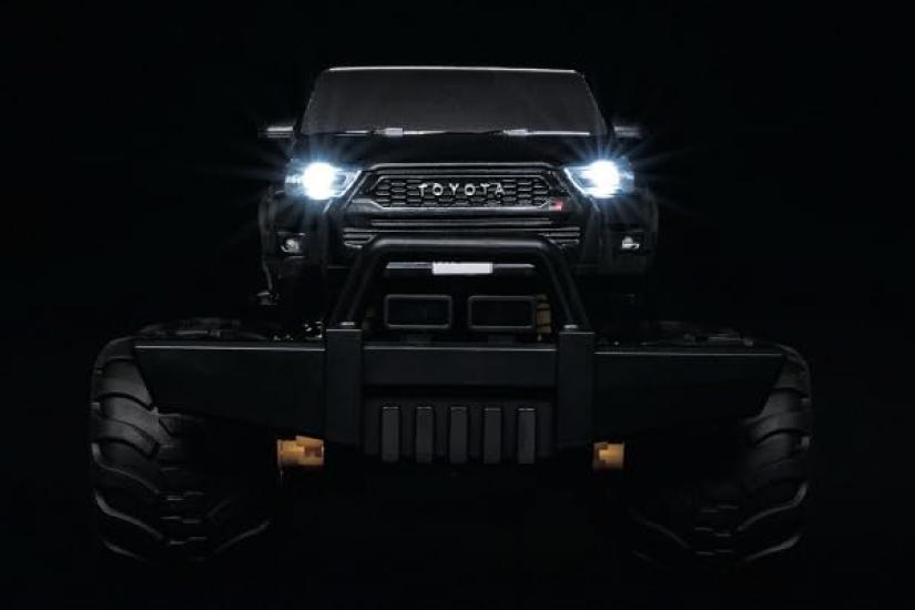 Jozen 128 Scale Radio Controlled Toyota Hilux GR Sport JRVT148-BK