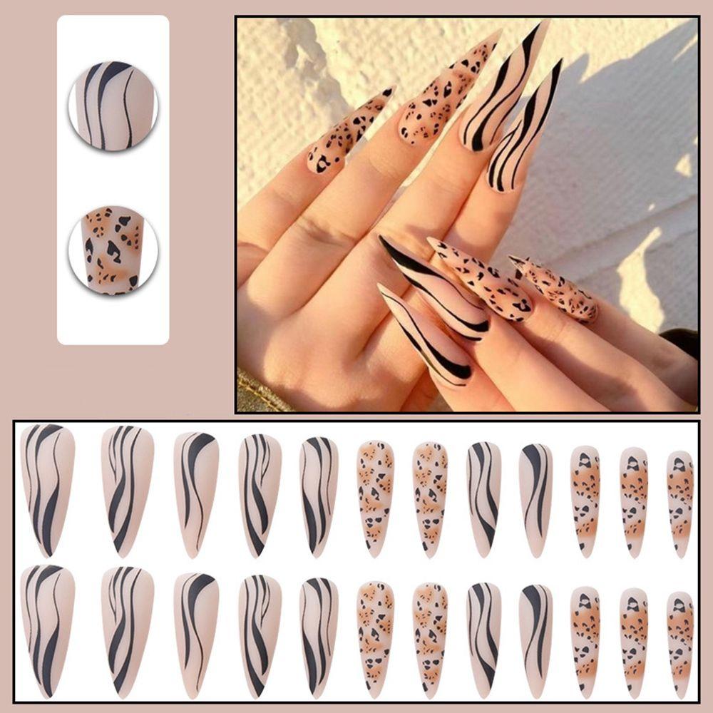 Detachable Nail Tips Manicure Tool Plum Blossom Stiletto False Nails Fake Nails Wearable Almond