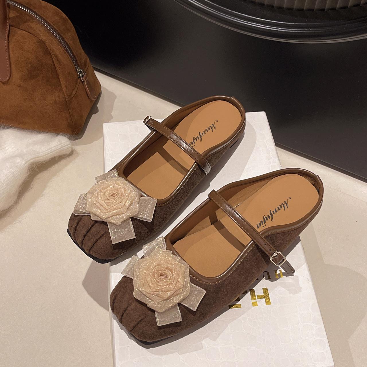 

2025 spring new retro gentle fairy style fashion single shoes Chinese elegant flowers shallow mouth Mary Jane shoes woman 40 коричневий