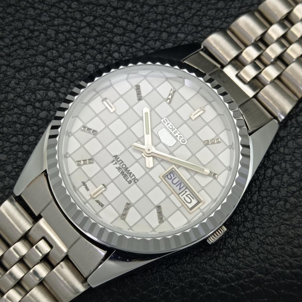 REFURBISHED SEIKO 5 AUTOMATIC MENS WATCH JAPAN MADE WHITE DIAL CUSTOM A440032-2 QV90-a440032