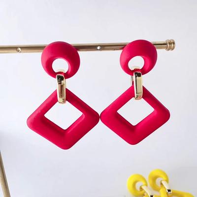 2024 Nuovi Orecchini a Pendente Quadrati in Acrilico 12 Colori Leggera Lussuosità Geometrici Multicolore per Donne Gioielli AVE
