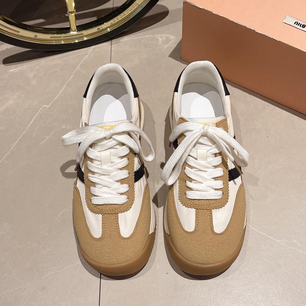 Retro color matching in autumn 2025 new versatile niche temperament college wind breathable soft sole heightening casual women's shoes