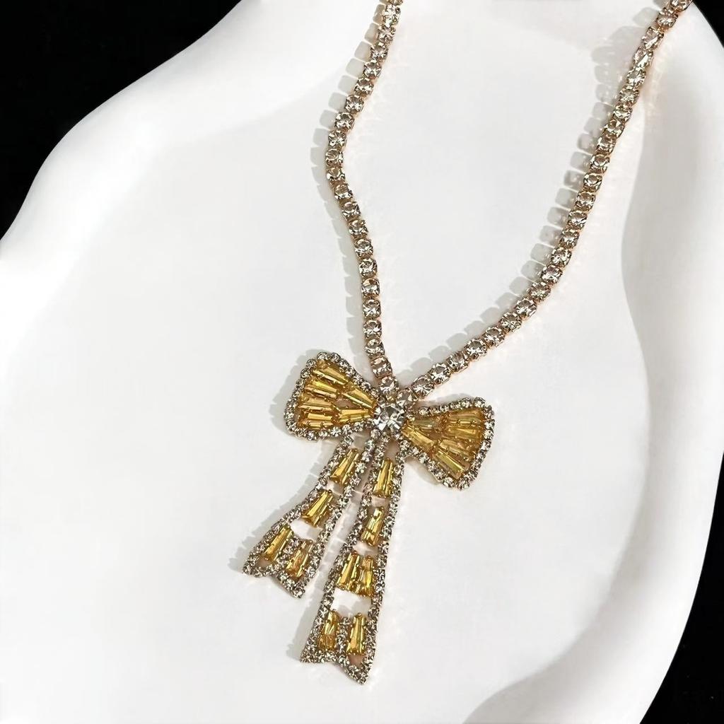 Korean Bow Necklace Ins Full Diamond Tassel Temperament Light Luxury Rhinestone Simple Neck Chain Collarbone Chain Fashion Jewelry