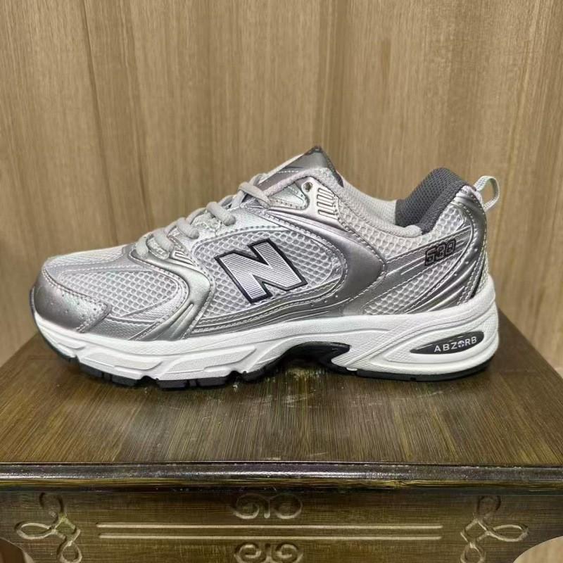 Low-Top Breathable Retro Running Shoes Men Women Cushioned Comfort Sneakers With Hidden Heel Lift