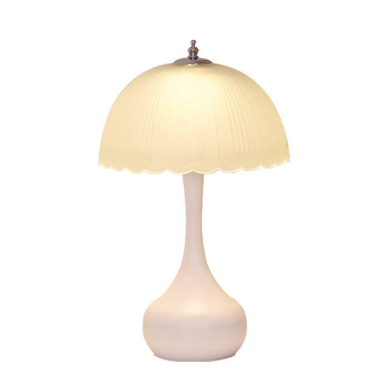 Modern Simple Petal Lampshade Bottle Table Lamp Nordic Romantic Style Bedside Study Living Room Atmosphere Desk Lamp LED Luster
