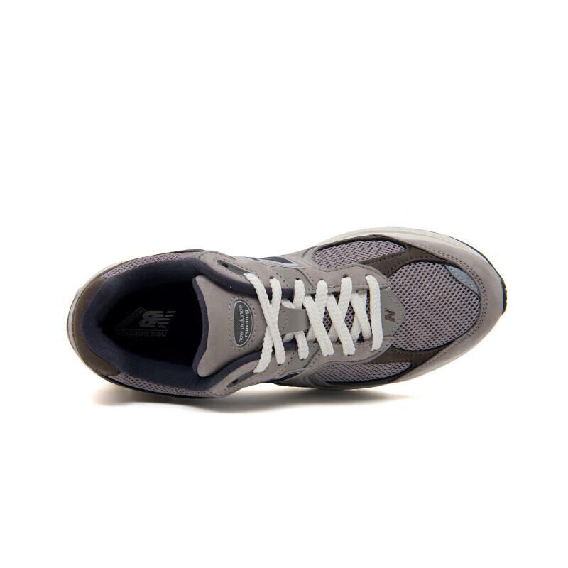 New Balance 2002R Series M2002RAW Unisex Casual Sneakers