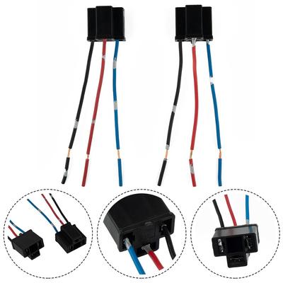 Accessori elettronici per auto – Cavi auto, adattatori e prese