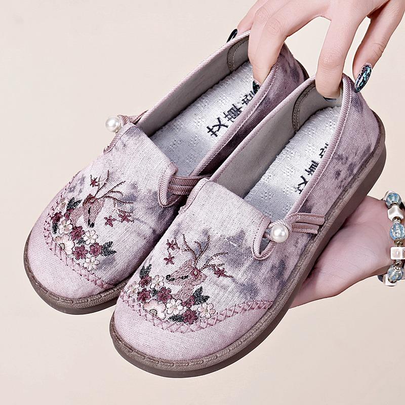 Shoes Women's New Versatile Spring Embroidered Shoes Beijing Cloth Shoes Women's Hanfu Shoes Casual Shoes