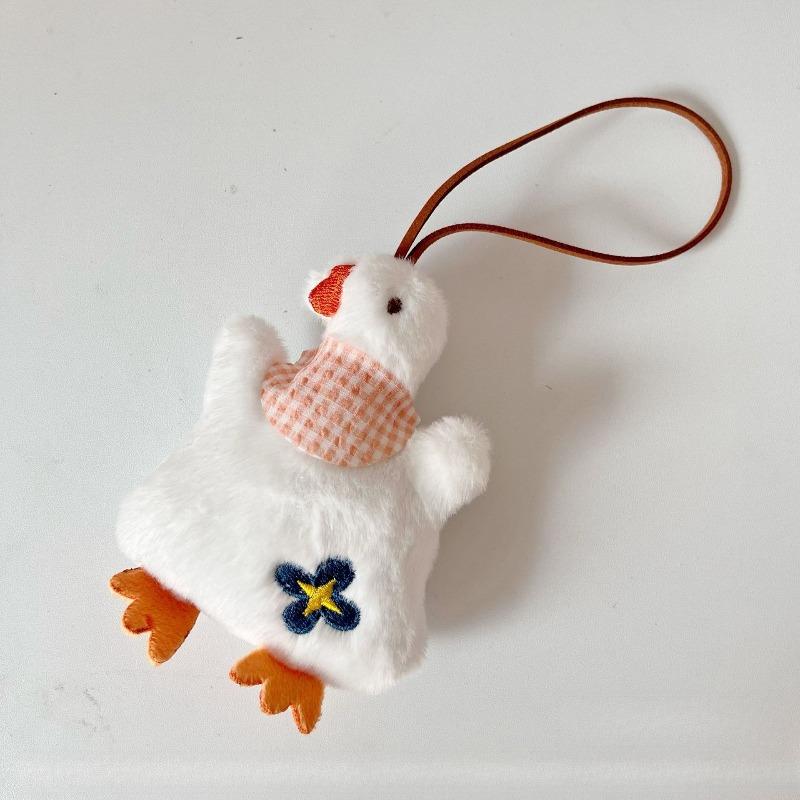 Creative Cartoon Big White Goose Plush Pendant, Cute Doll Hanging Accessories, Gifts Suitable for Going Out and Matching Bags
