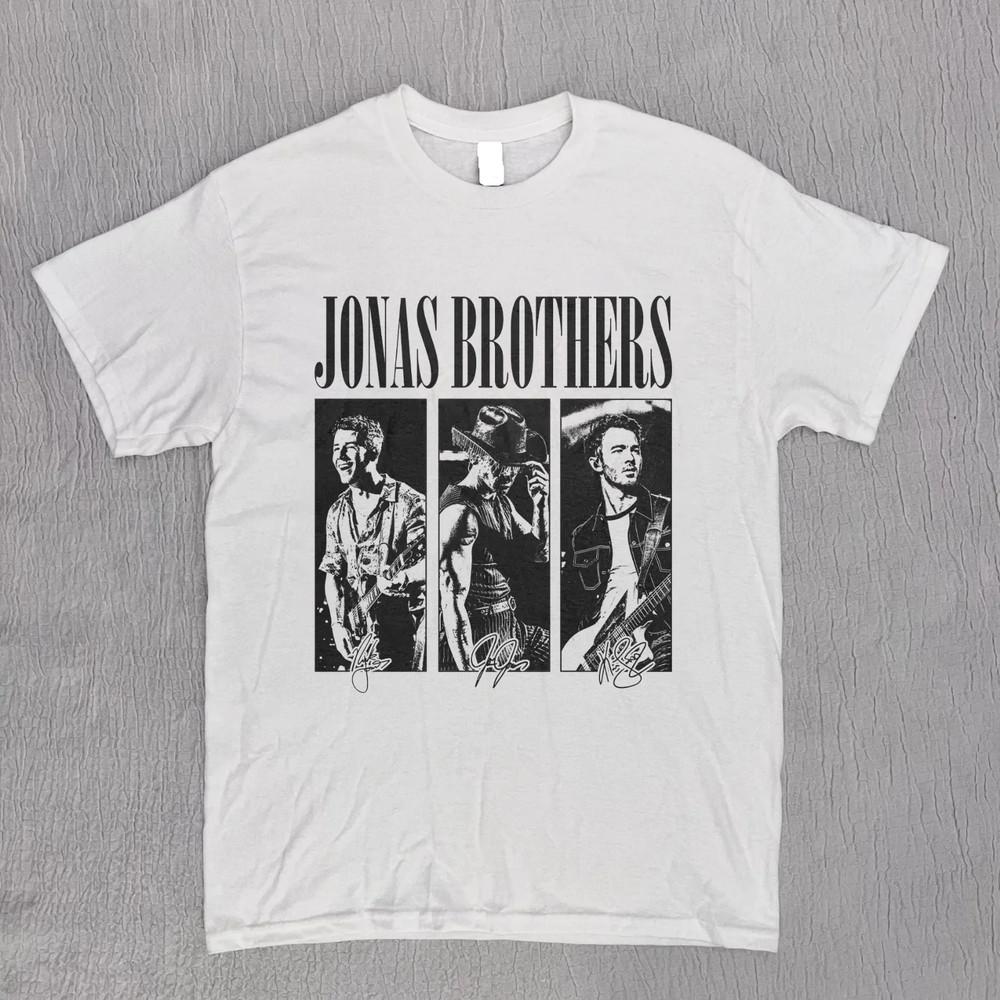 

Vintage 20 Years Of Jonas Tee Living The Dream Tour Unisex TShirt Unisex T-Shirt XL